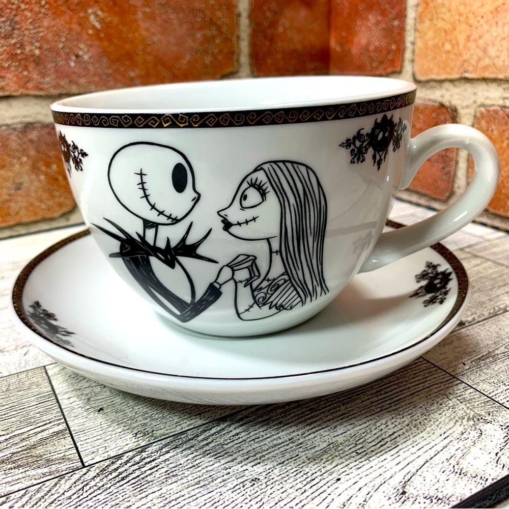 Disney The Nightmare Before Christmas JACK & Sally Tea Cup and Saucer NEW